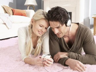 Růžový koberec Shaggy 140 x 200